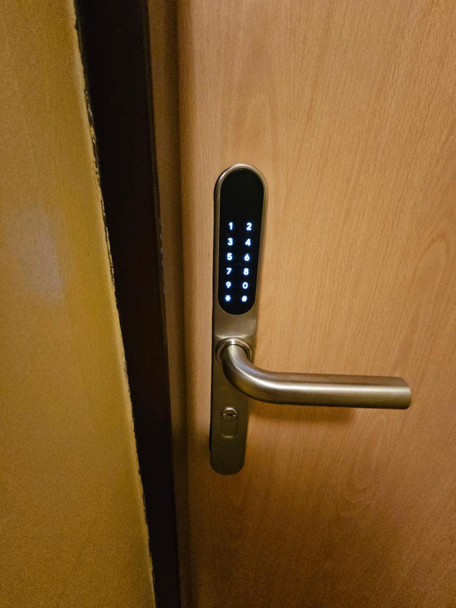 Dwupoziomowy Butikowy Zmigrodzka, Free Parking, Self Check-in Apartament Poznań