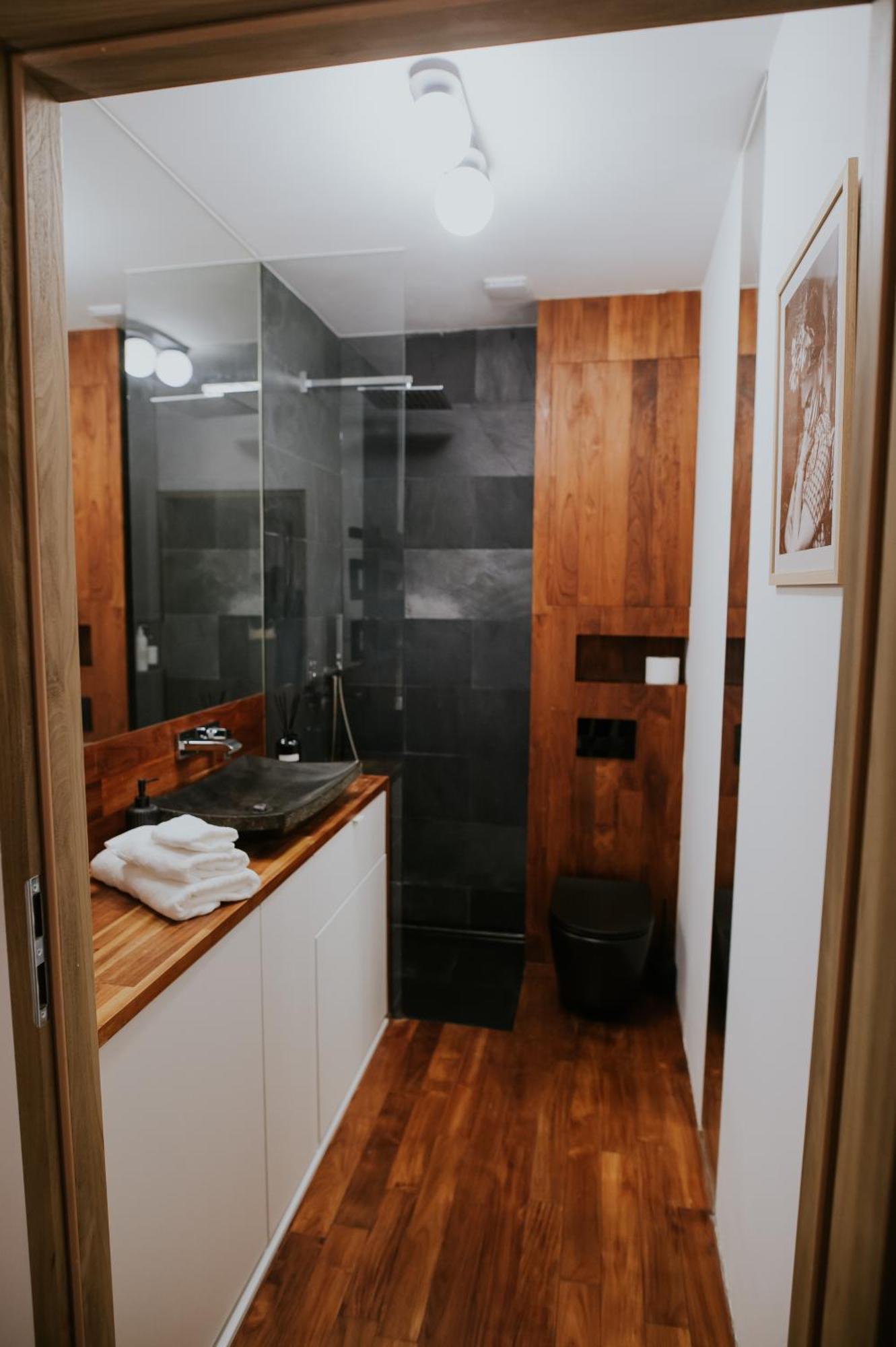 Apartament Dwupoziomowy Butikowy Zmigrodzka, Free Parking, Self Check-in